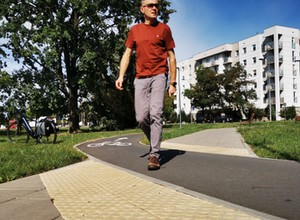 Wypadki na przejściach sugerowanych. To nowość, więc piesi nie mają pojęcia, jak się na nich zachować