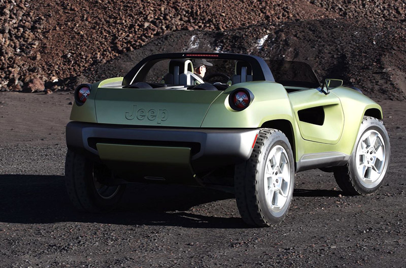Detroit 2008: Jeep Renegade Concept – minimalistyczny roadster do terenu
