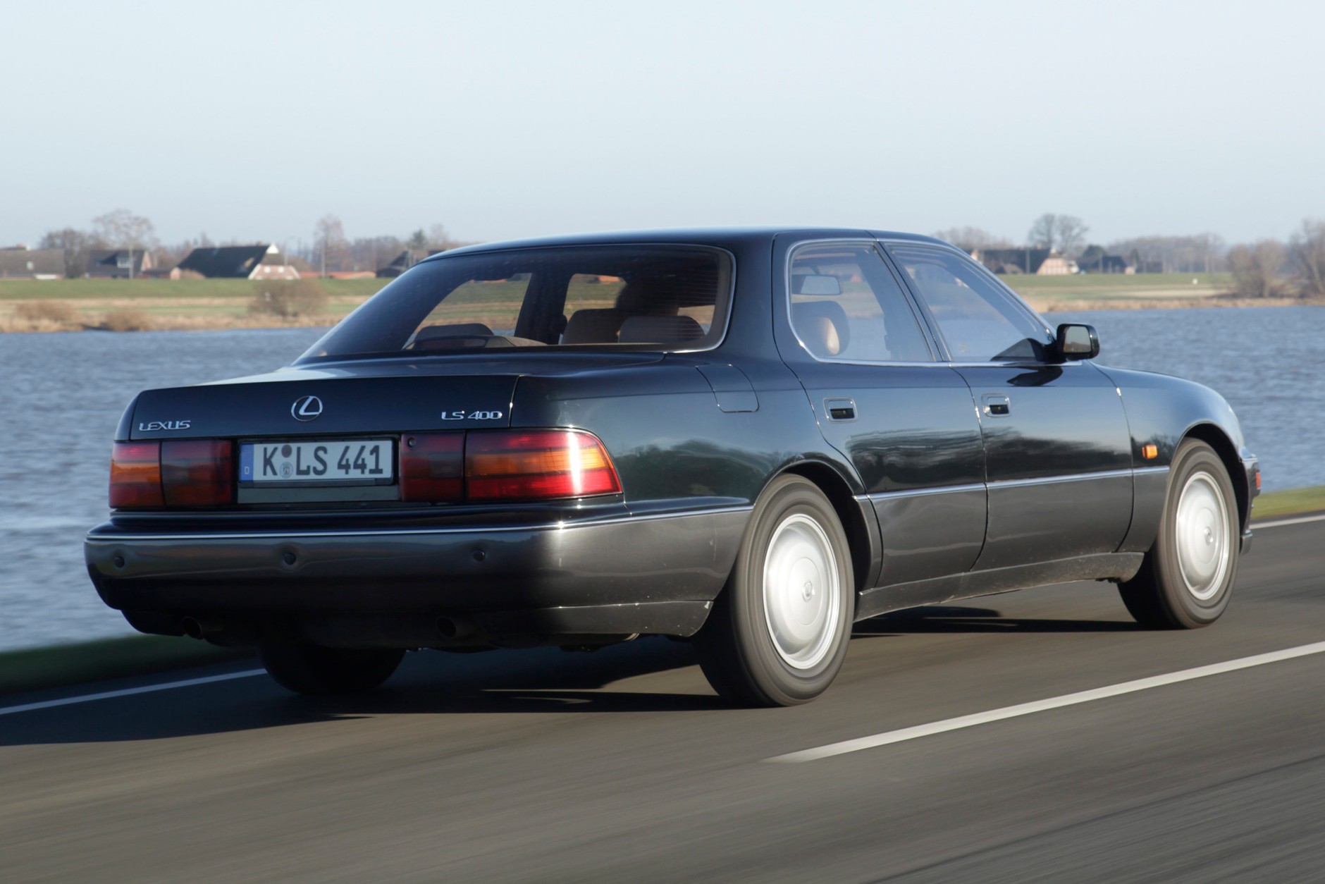 Lexus LS 400 (1989-94 i 1994-2000)