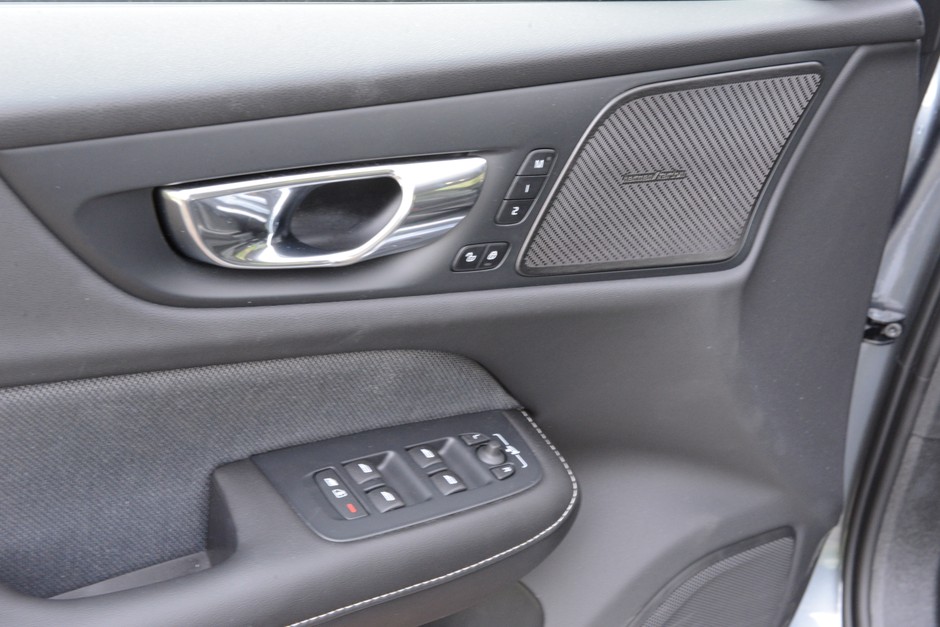 Volvo S60 T5