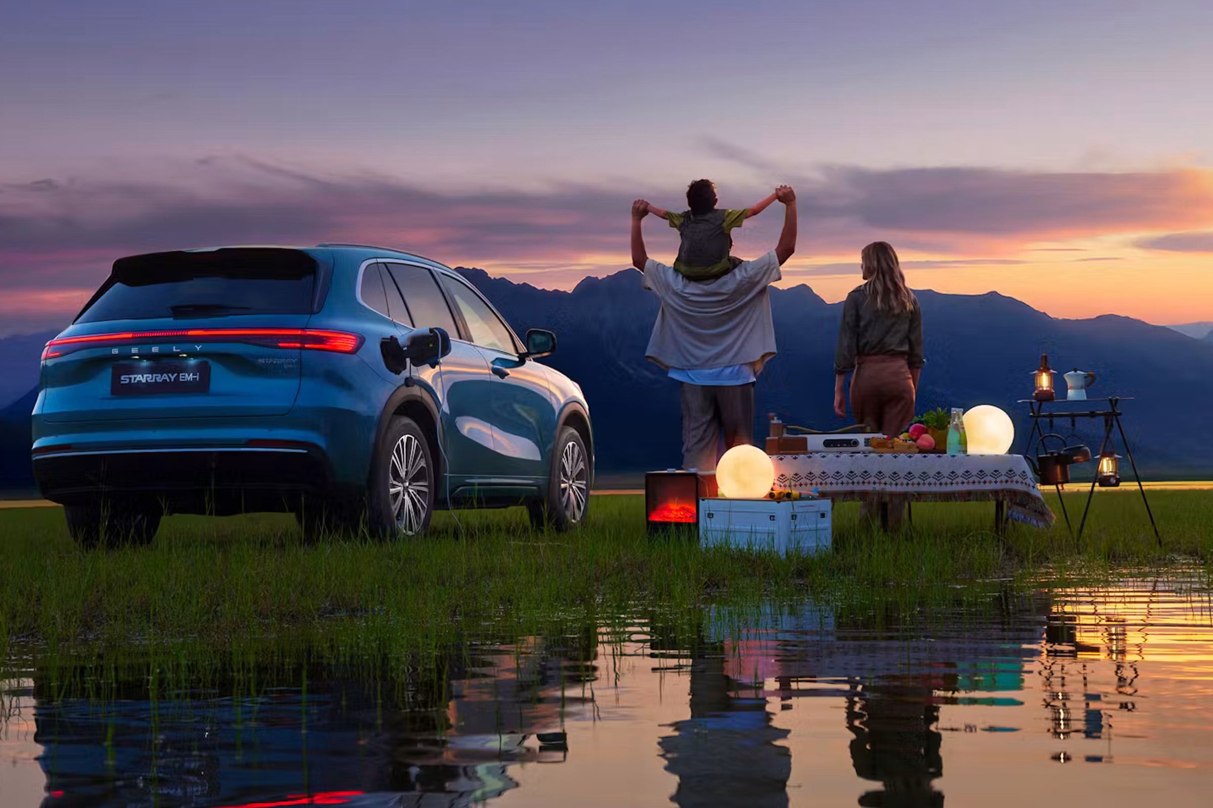 Ten hybrydowy SUV ma zasięg 943 km. I zupełnie nową ofertę