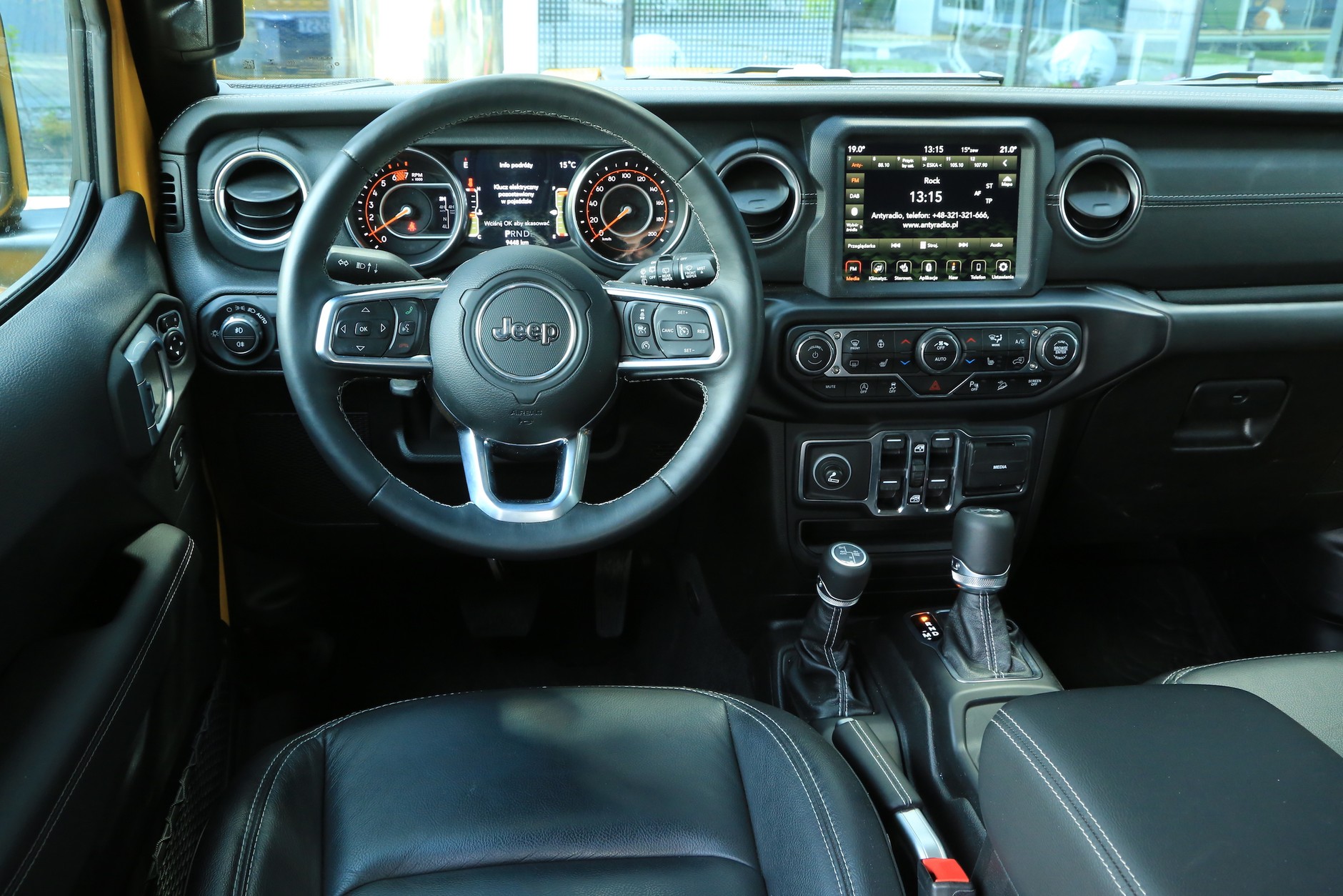 Jeep Wrangler Sahara 2.0 T