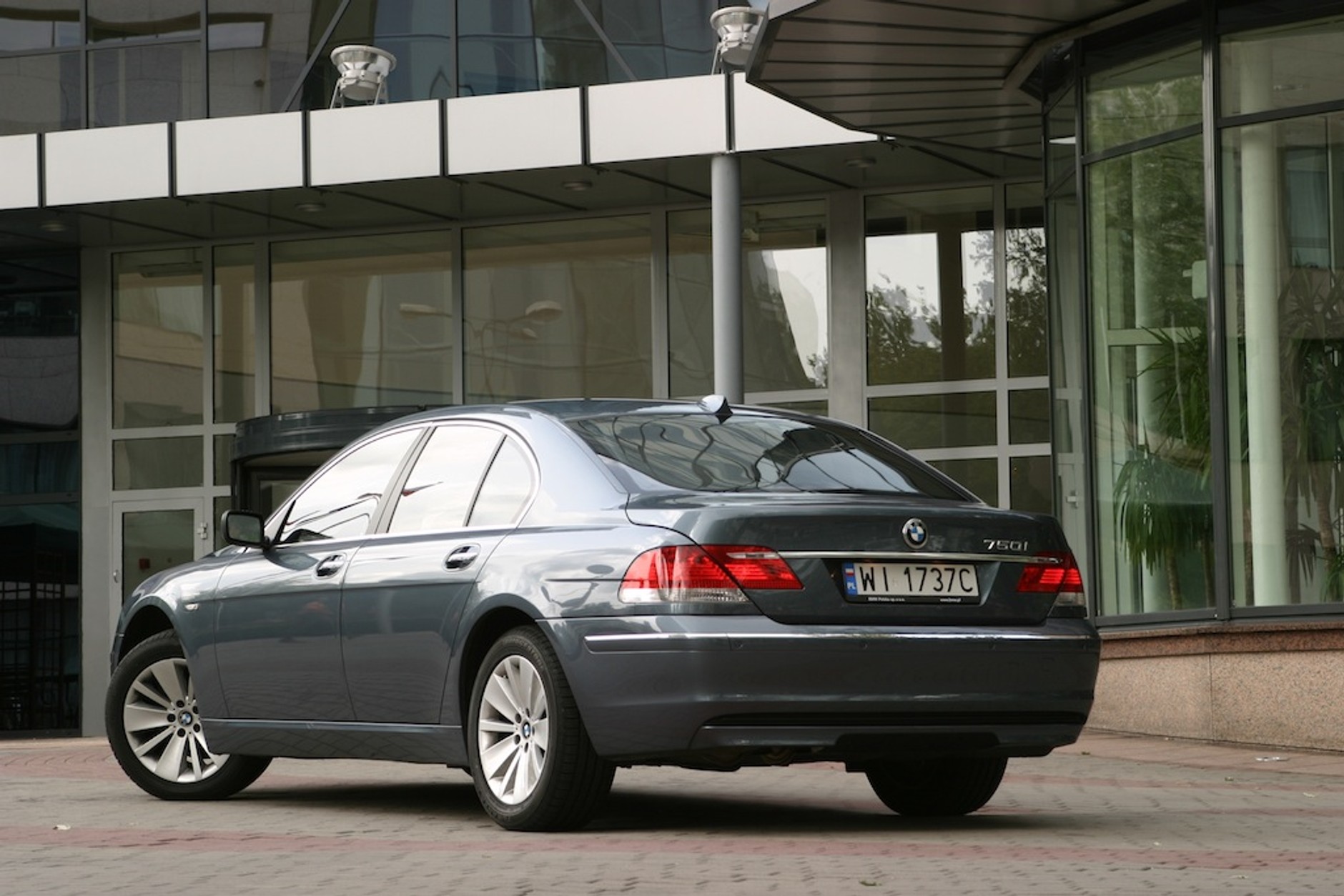 BMW serii 7 (2001 - 2008)