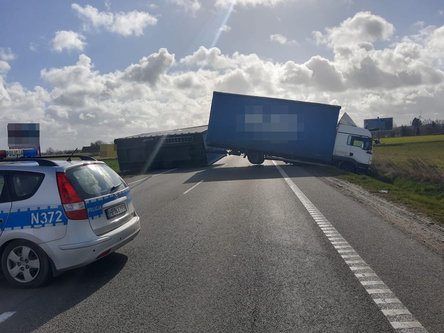 Wypadek ciężarówki