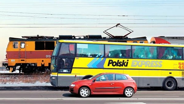 Auto, pociąg czy autobus?