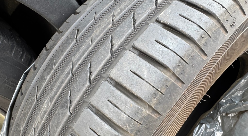 5-letnie opony wyprodukowane w fabryce w Finlandii
