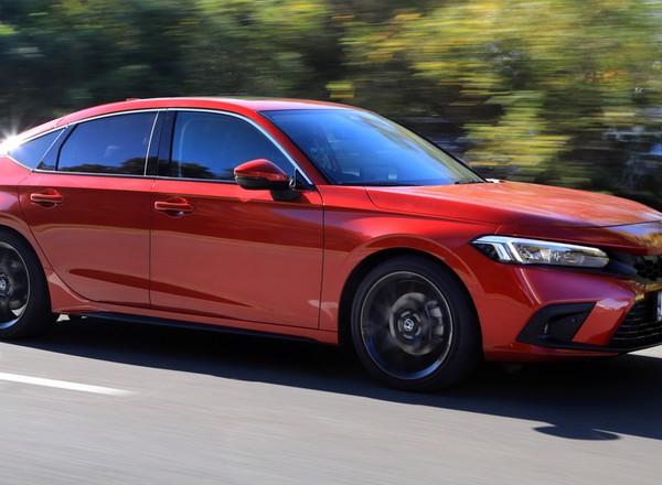 Hybryda nie tylko do miasta test Hondy Civic e:HEV