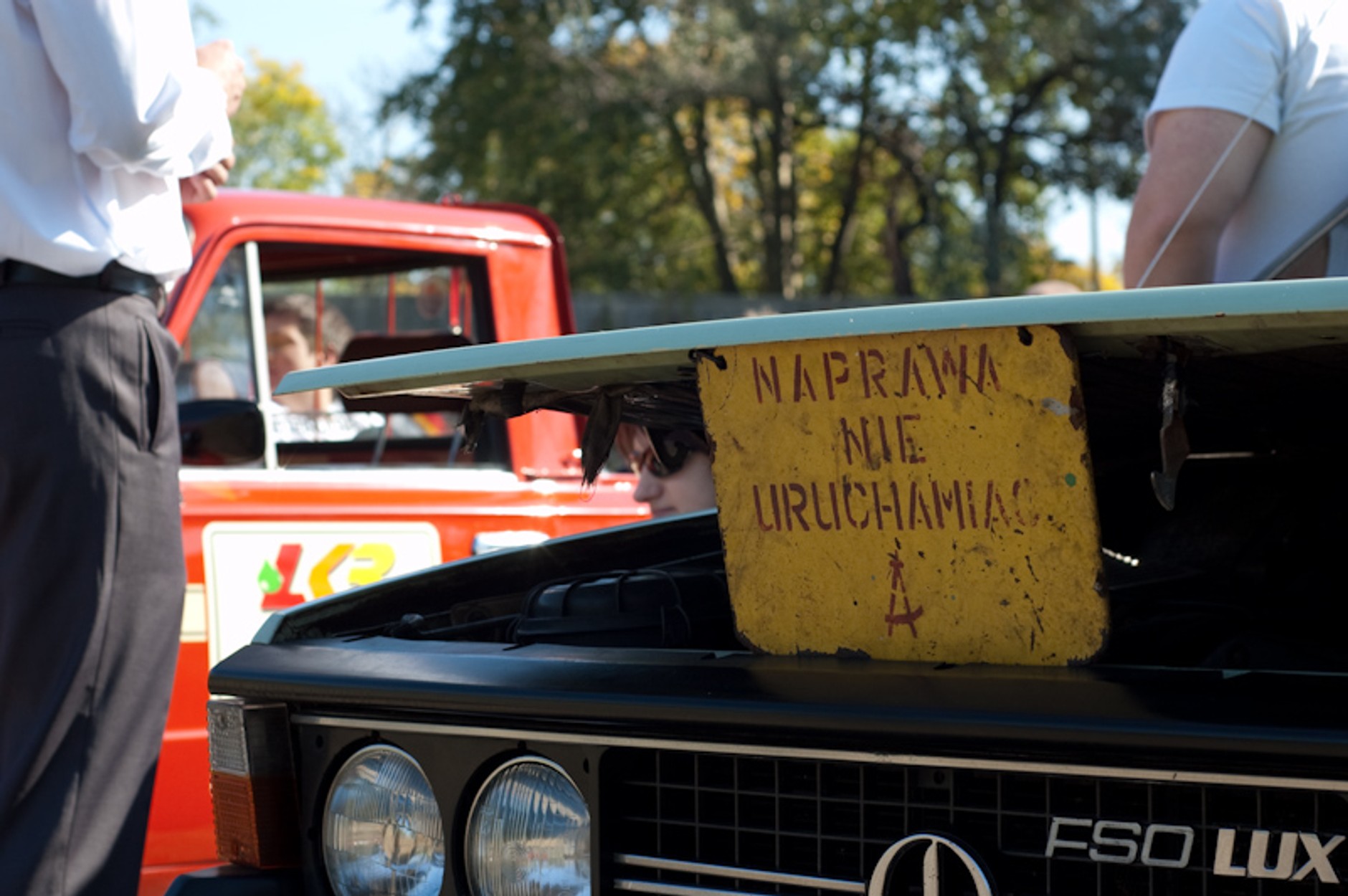 Polskie motocykle i samochody na torze FSO