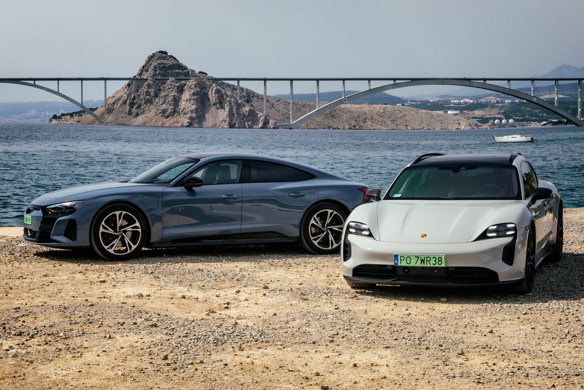 Podróż Porsche Taycanem i Audi e-tronem GT do Chorwacji