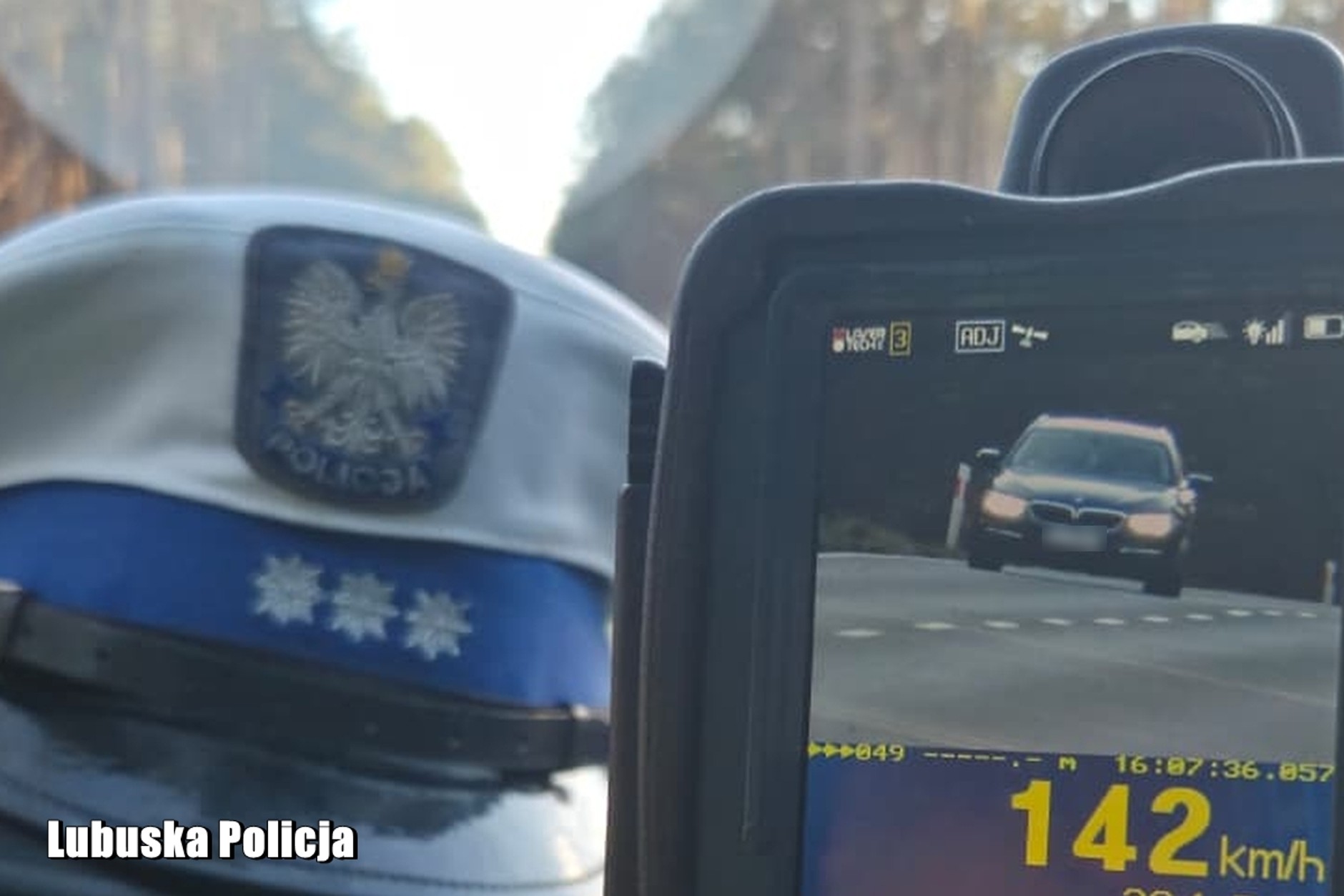 Kierowca BMW przy ograniczeniu do 90 km na godz. jechał z prędkością 142 km na godz.