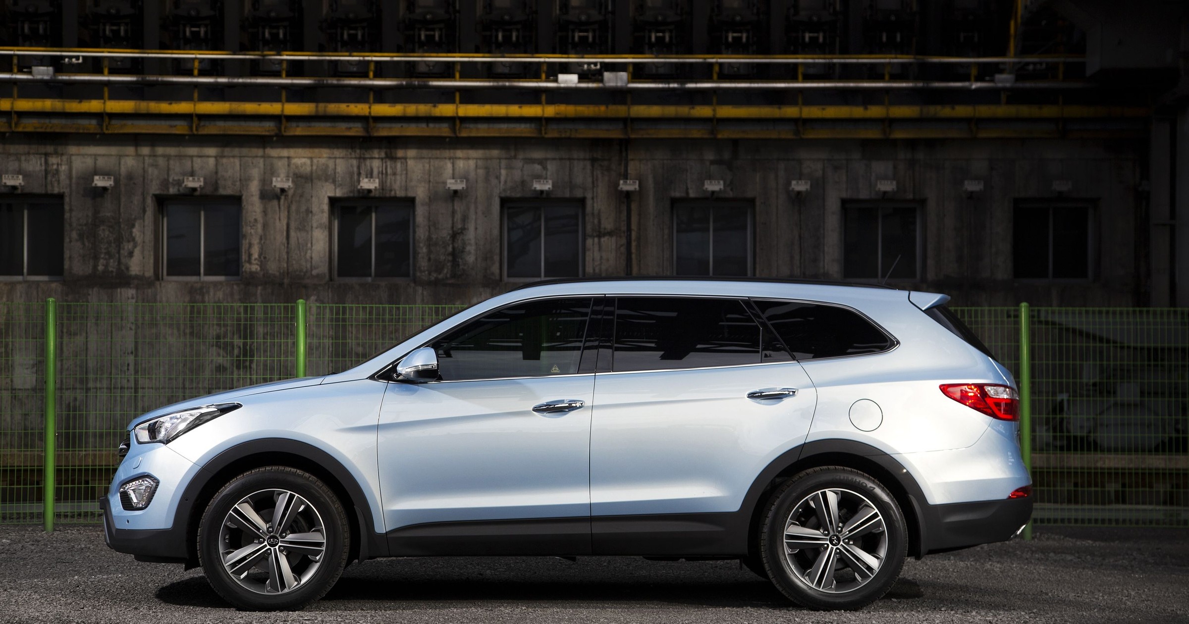 Hyundai Grand Santa Fe zadebiutuje w Genewie