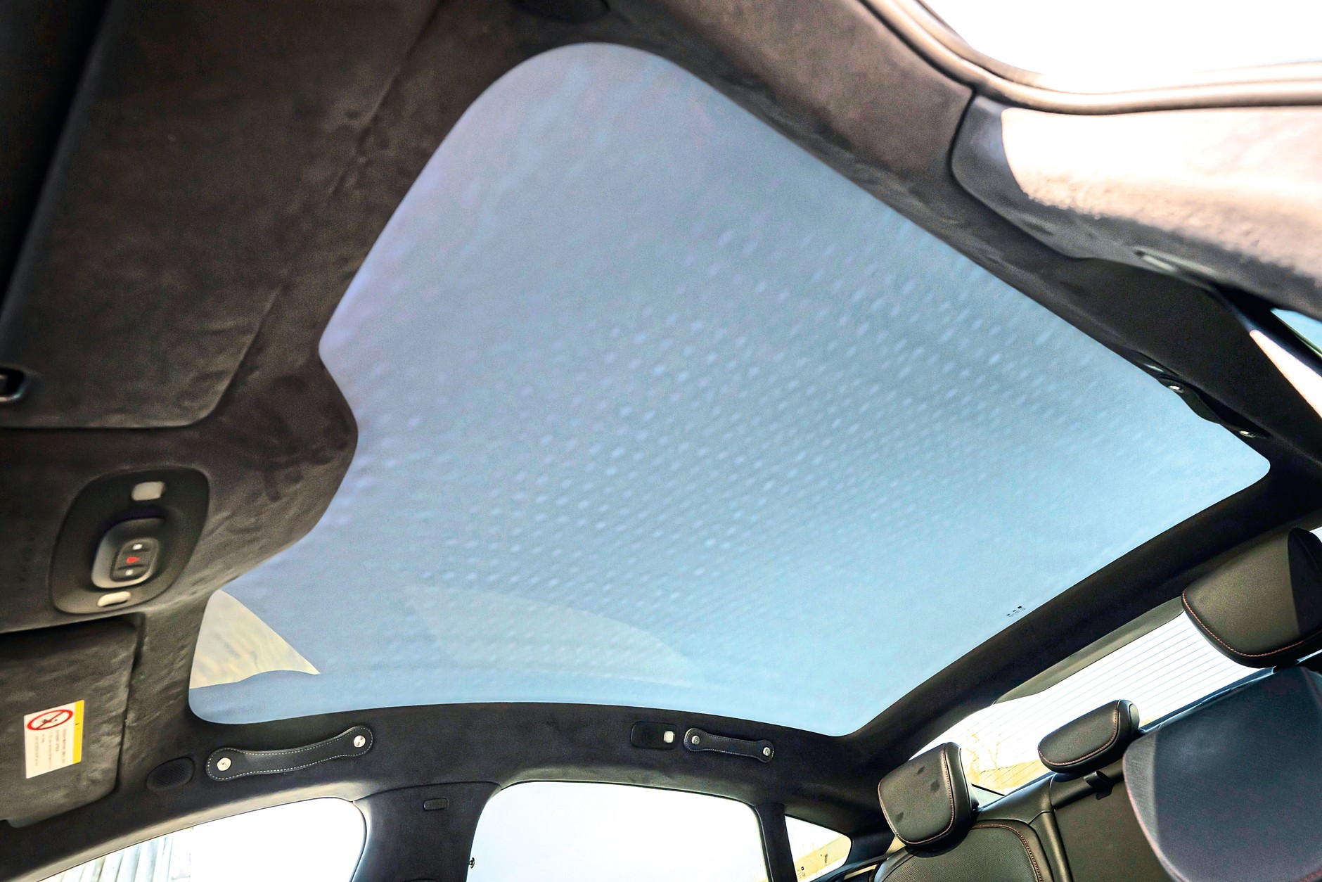 Xiaomi SU7: jak jeździ Taycan za pół ceny?