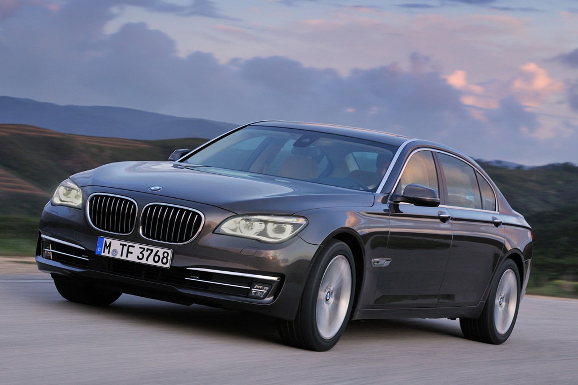 BMW serii 7 przeszło face lifting