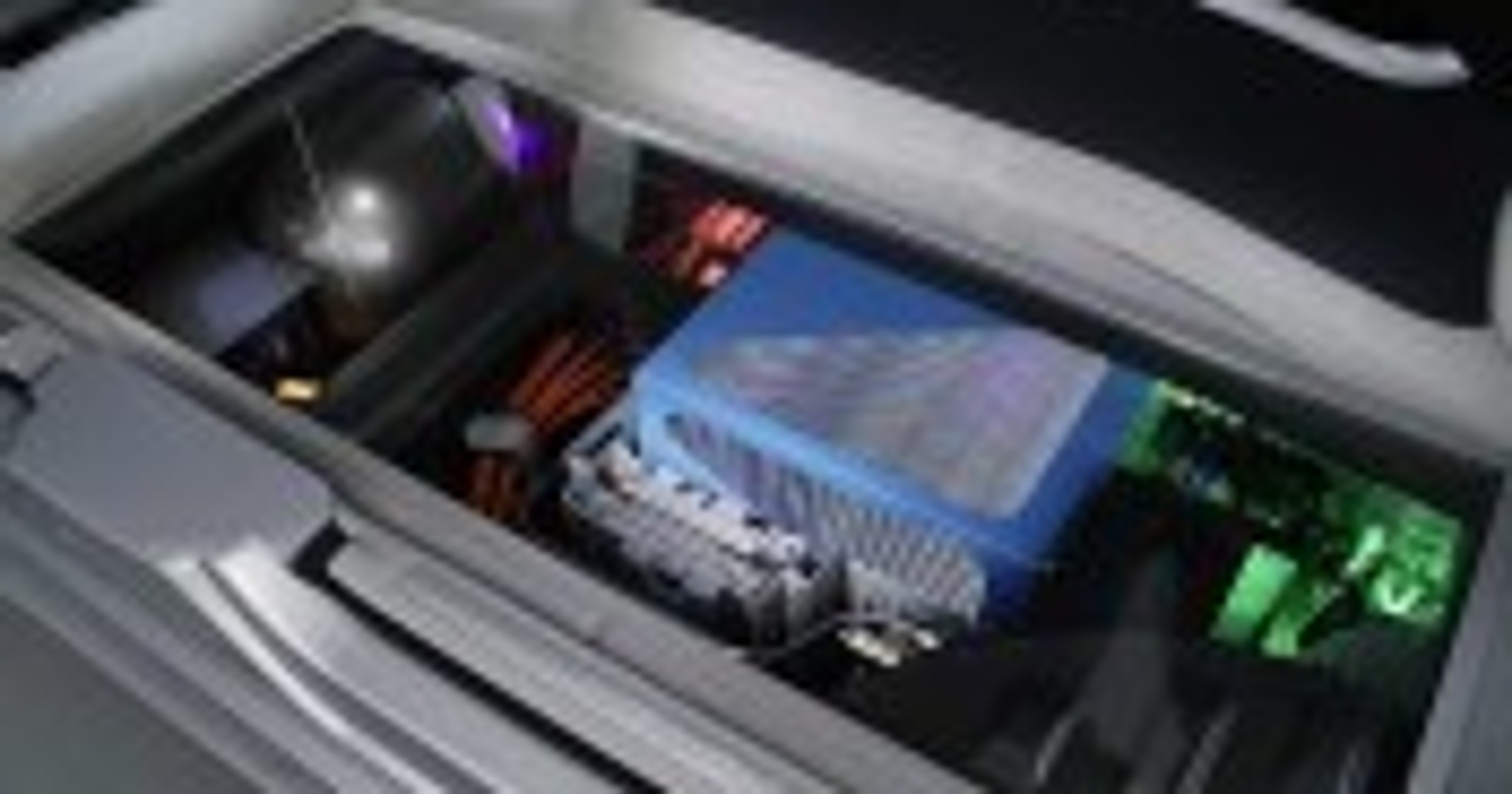 DaimlerChrysler z ogniwami