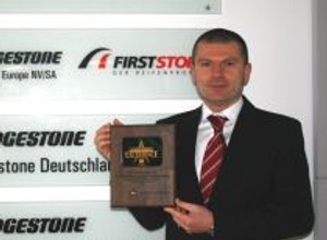 Bridgestone nagrodzony przez firmę John Deere
