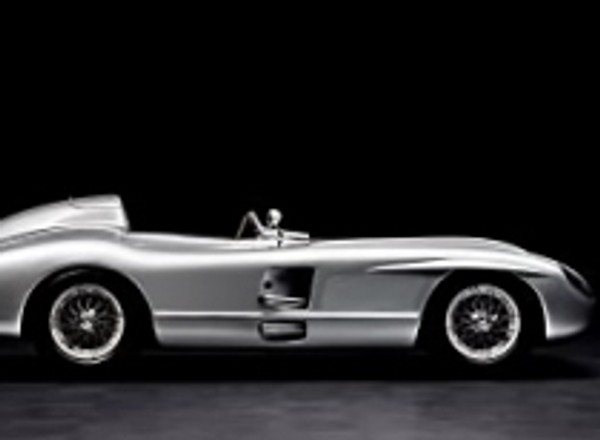 Detroit 2009: ukaże się Mercedes SLR Stirling Moss