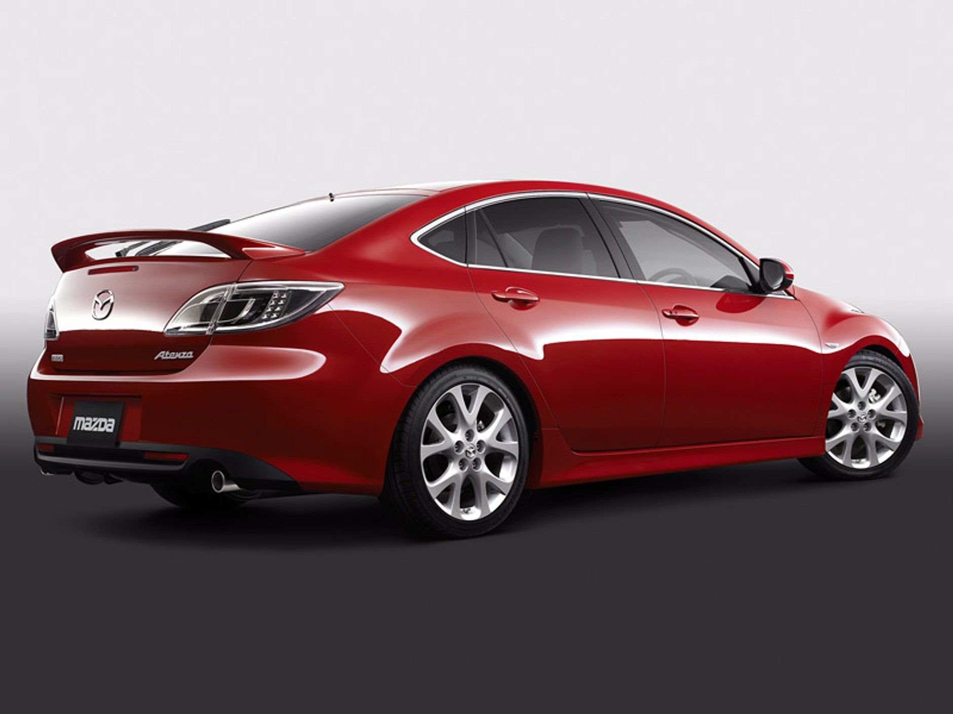 Tokio Motor Show 2007: Mazda Atenza – usportowiona szóstka dla rynku japońskiego