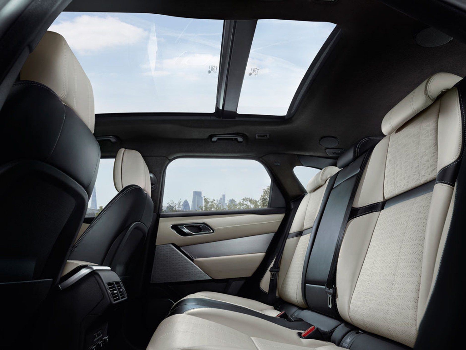 Range Rover Velar - piękny i Inteligentny Techno-SUV