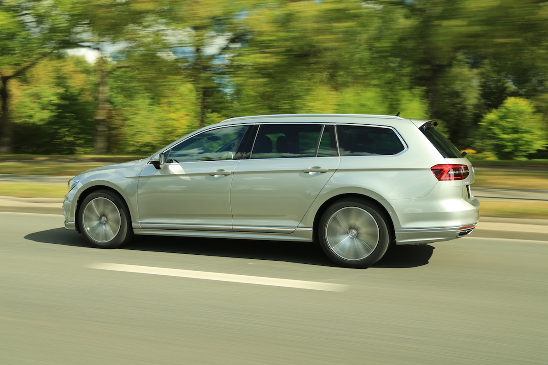 Volkswagen Passat Variant R-Line