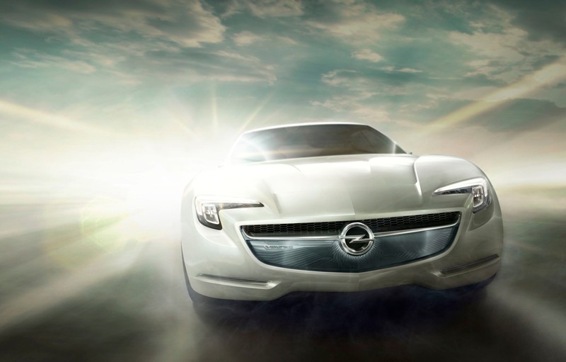 Opel Flextreme GT/E – luksus bez wyrzutów sumienia