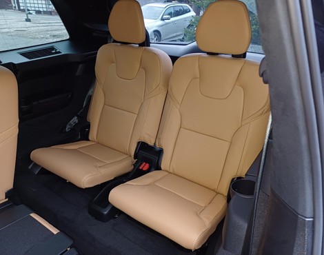 Volvo XC90 B5