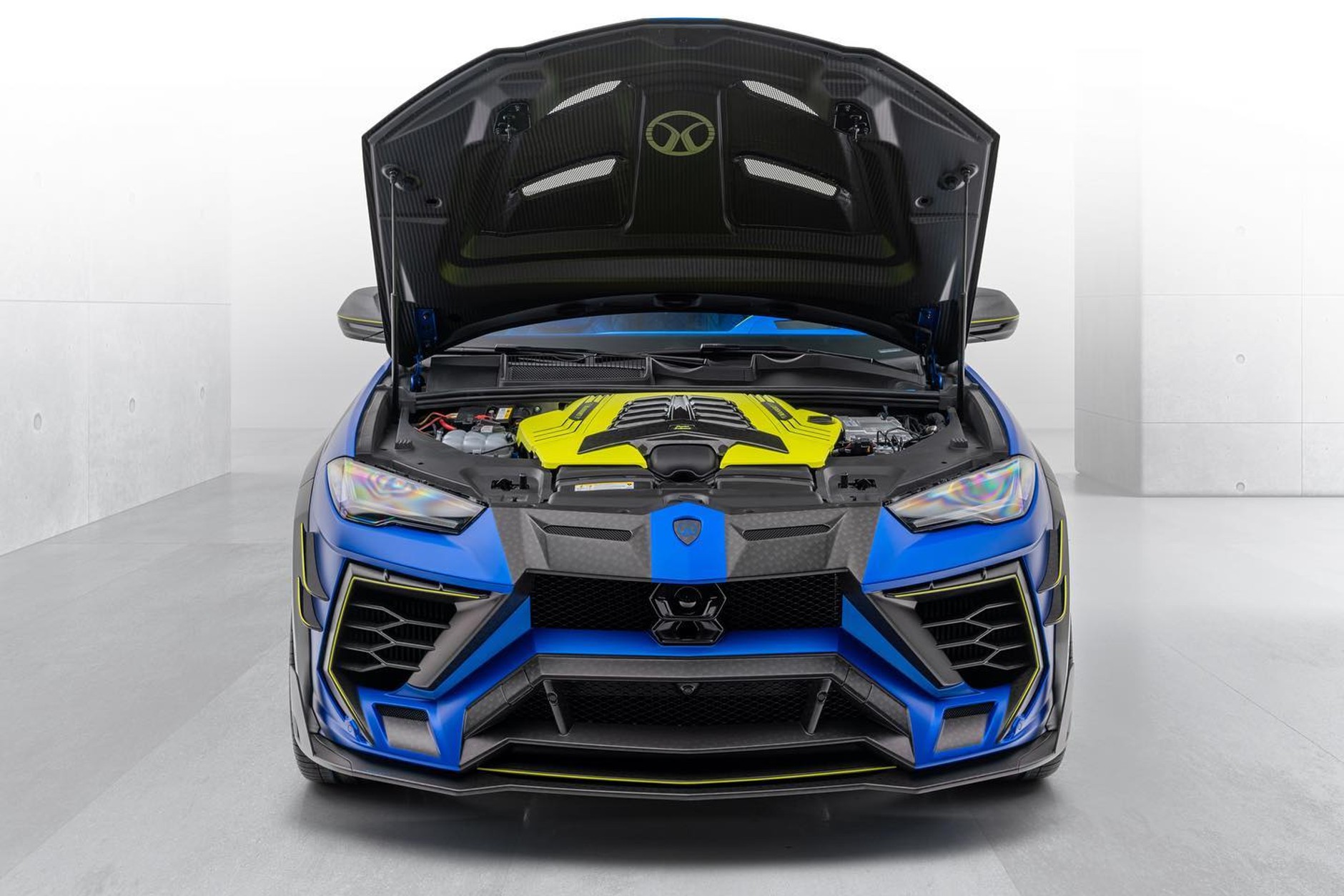 Lamborghini Urus Venatus - superSUV podrasowany przez Mansory