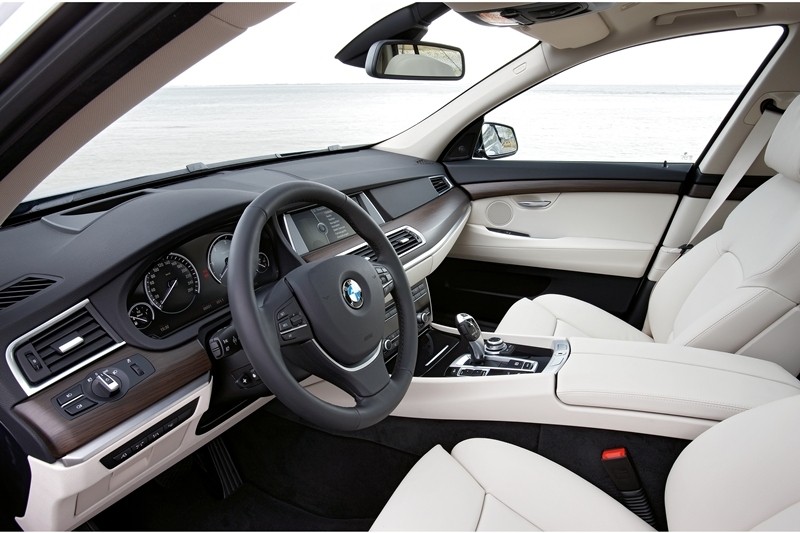 BMW serii 5 GT – prototyp a wersja seryjna