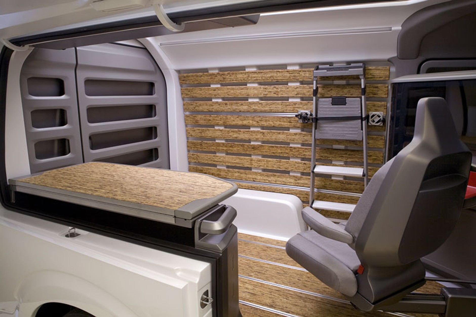 Nissan NV2500 Concept – nowe zdjęcia i bliższe informacje