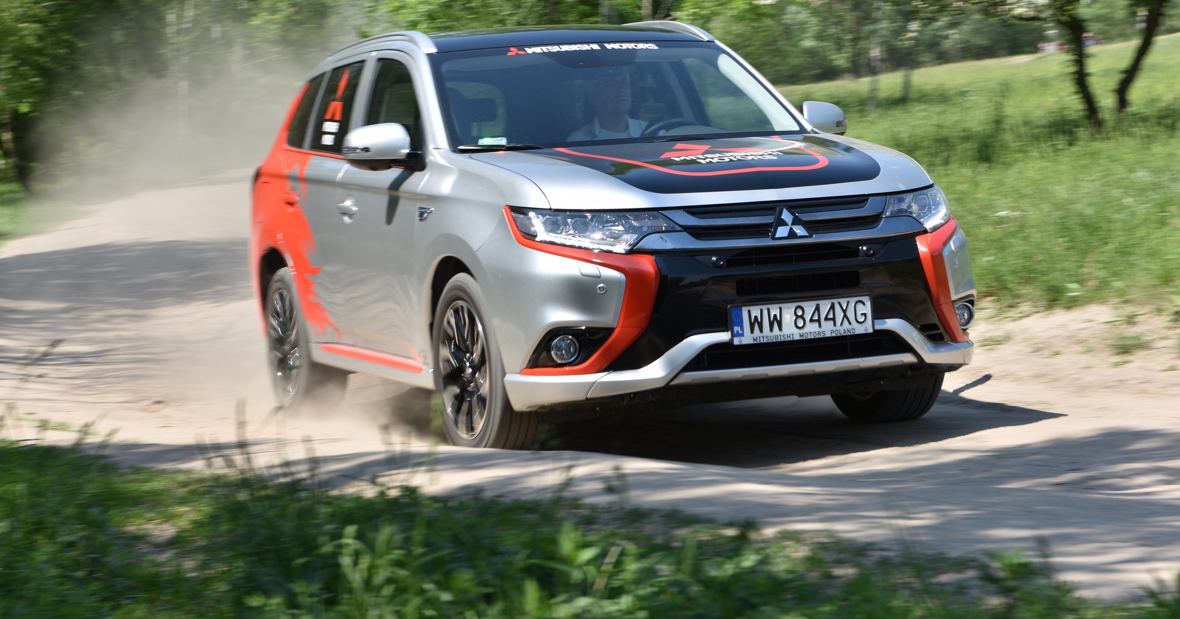Mistubishi Outlander PHEV