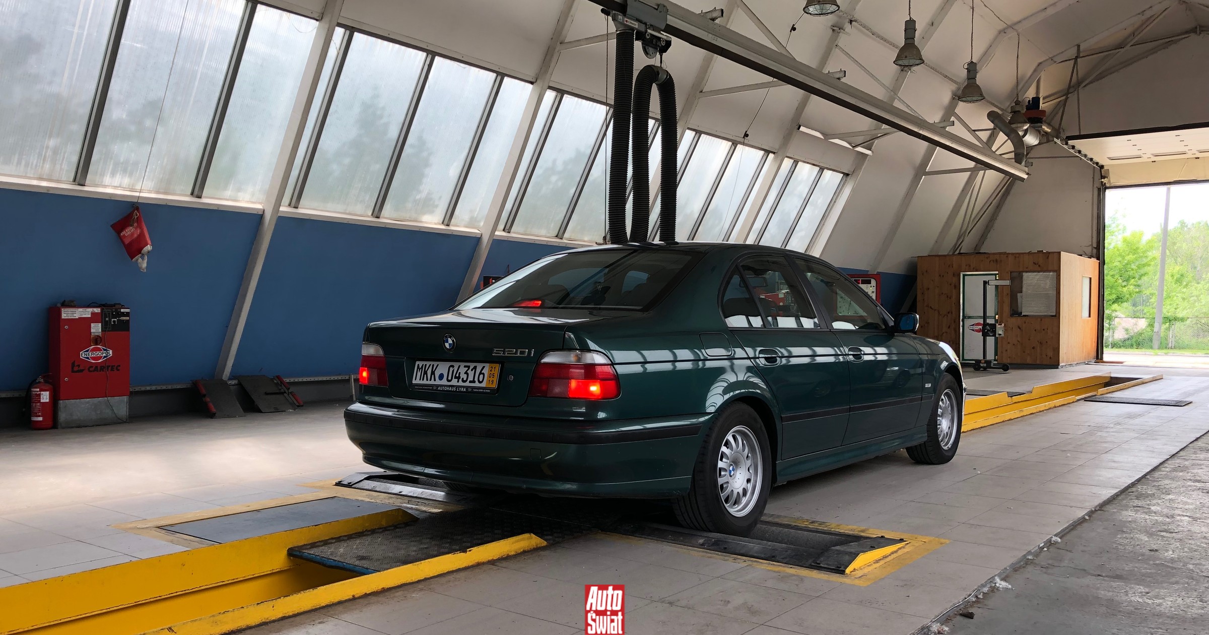 Ukraińskie samochody w Polsce mogą jeździć bez przeglądu. Wyjaśniamy