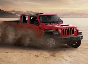 Jeep Gladiator już w polskich salonach