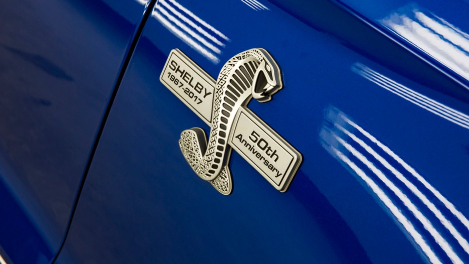 Super Snake Mustang na 50. urodziny