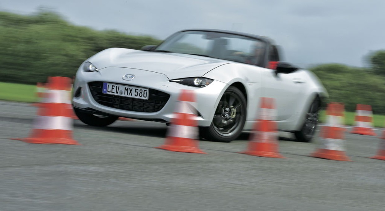 Mazda MX-5 Skyactiv-G 131 - mistrzyni wagi lekkiej