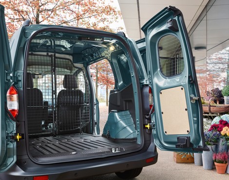 Ford Transit Courier 1 generacja 2018 rok