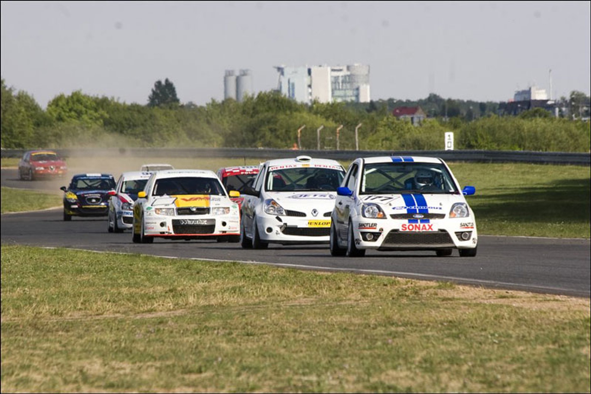 Wyścigi: nowe rekordy na torze w Poznaniu (fotogaleria)