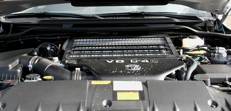 Toyota Land Cruiser V8: pierwsze wrażenia
