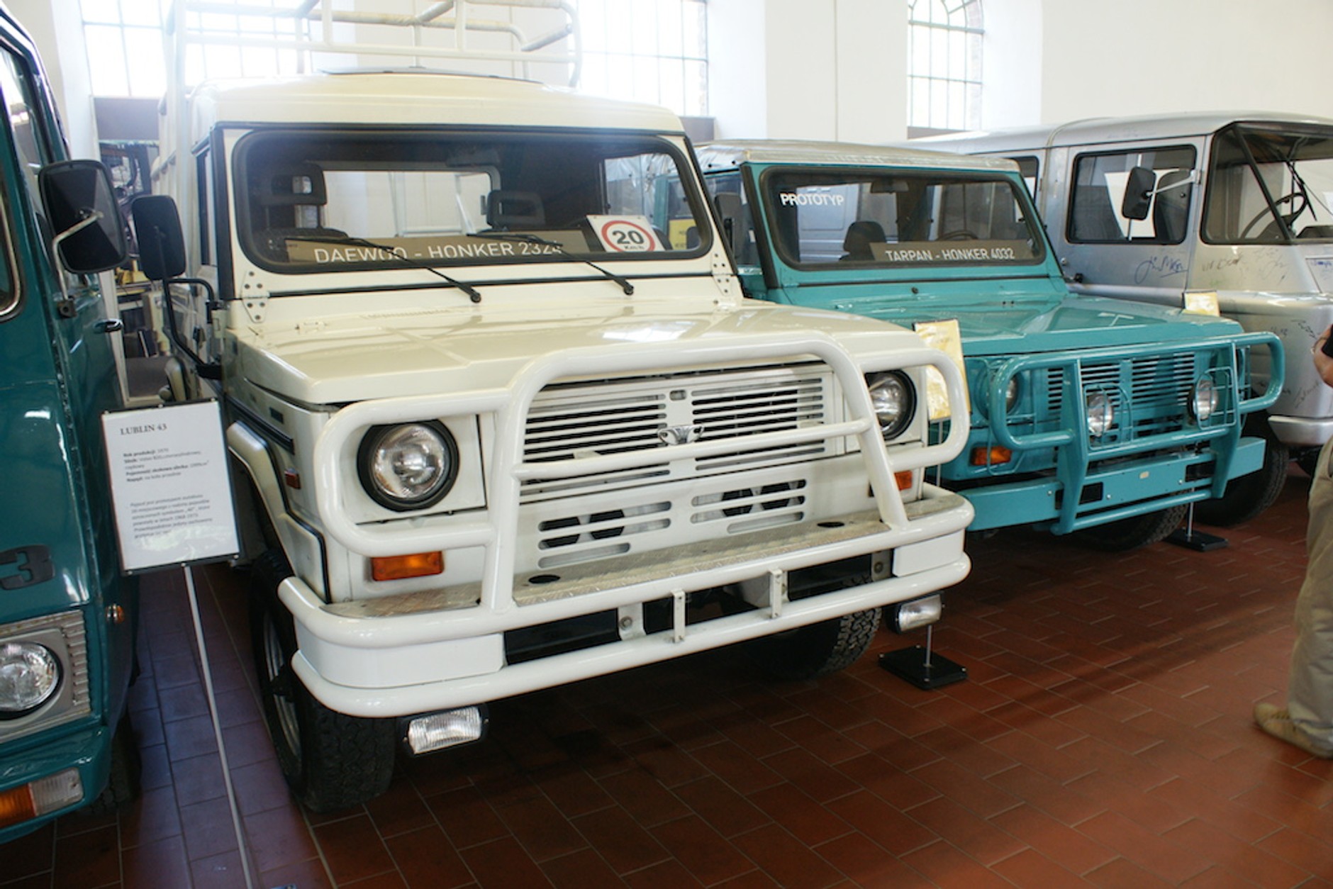 Oldtimery w starej hucie