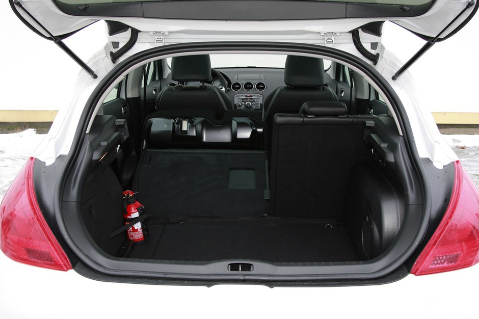 Peugeot 308: GTI po francusku