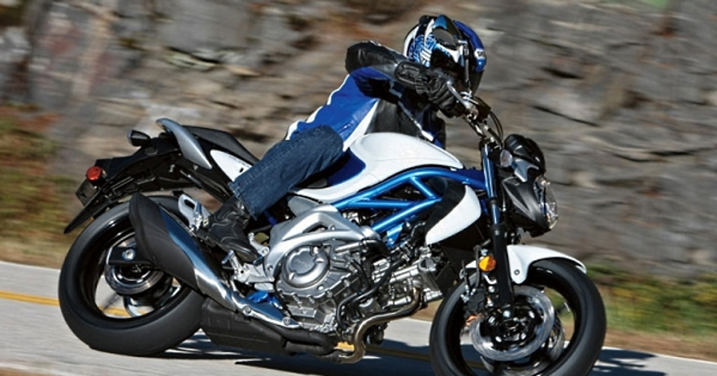 Suzuki Gladius