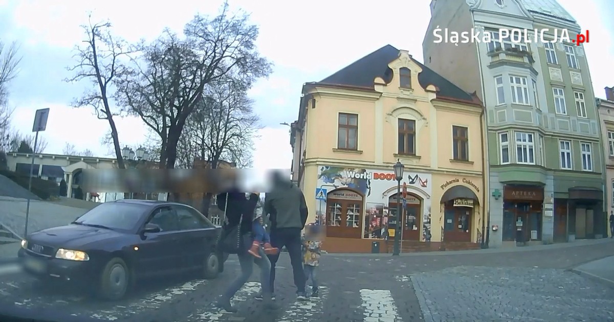 20-latek, który z impetem wjechał na przejście dla pieszych w Cieszynie, otrzymał wysoki mandat i punkty karne
