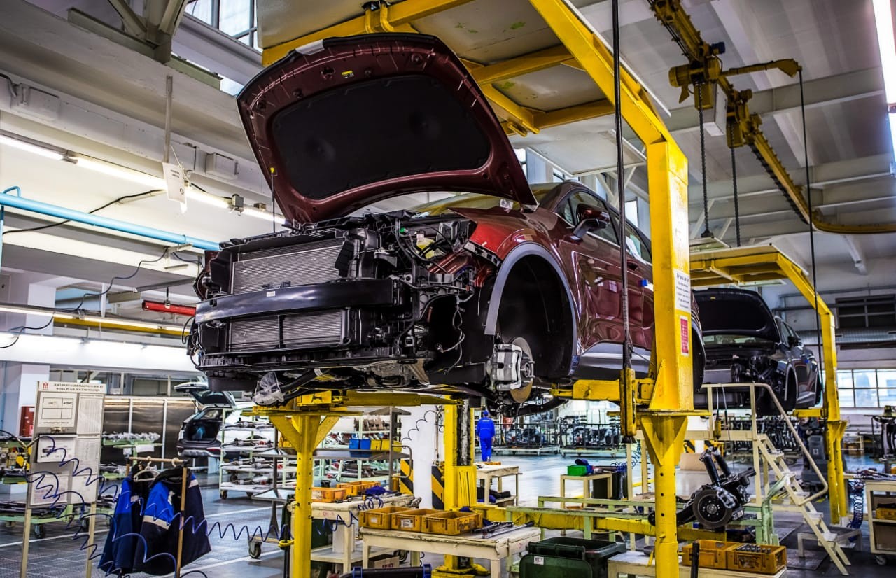 Fabryka Avtotor wytwarza różne modele Hyundai, Genesis, KIA i BMW