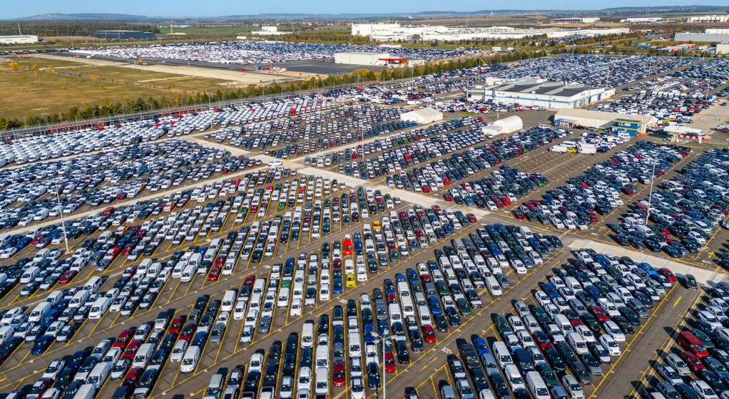 Toyota uruchomiła w Kolinie największy w Europie mega hub