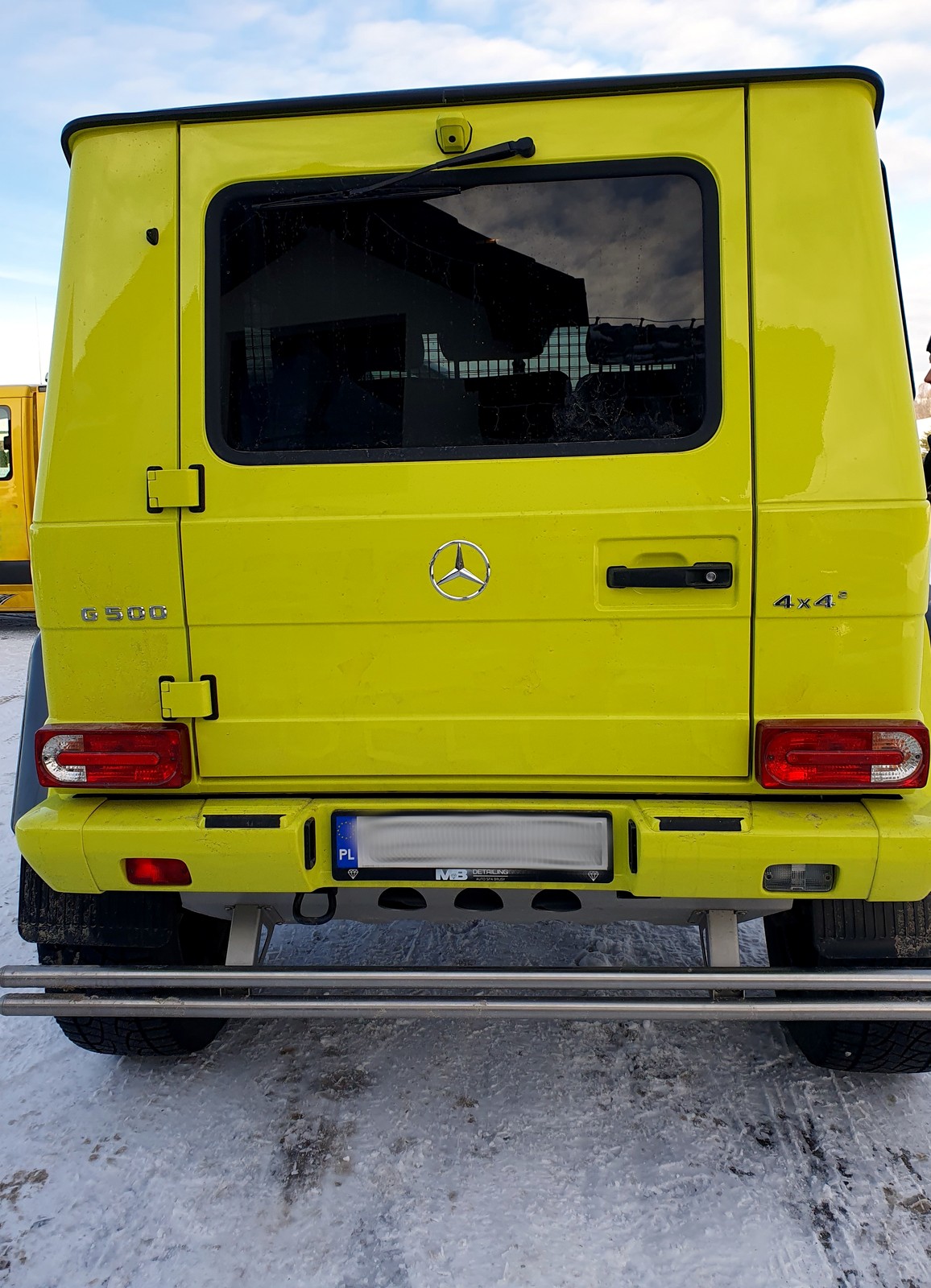 Wyjątkowe samochody na licytacji skarbówki