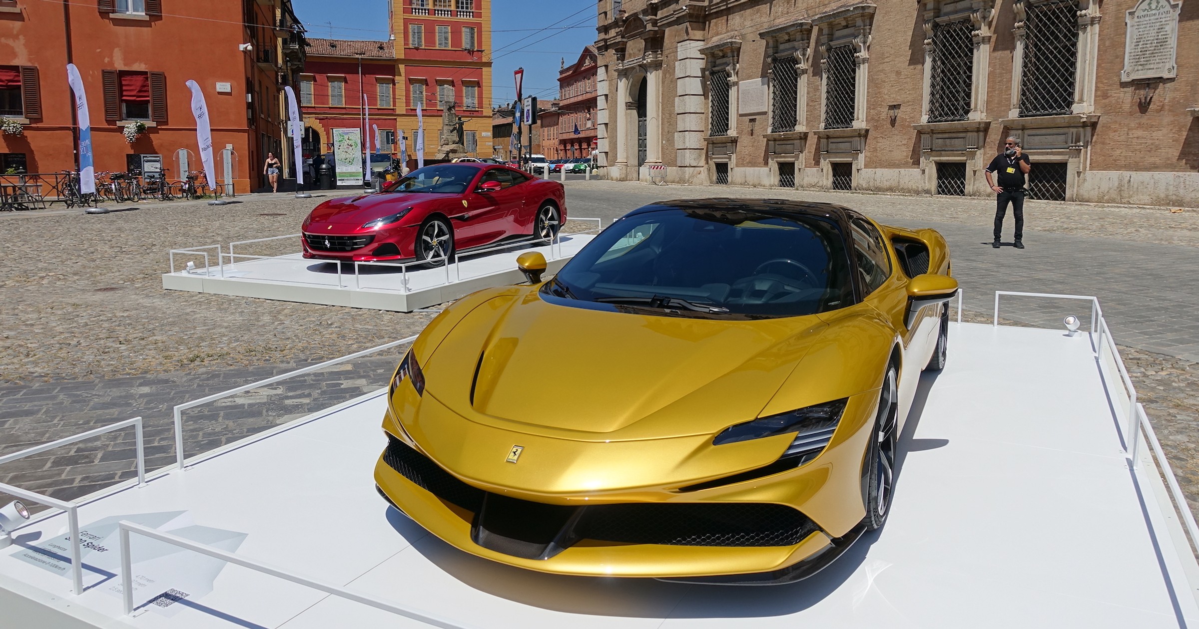 Ferrari SF90 Spider
