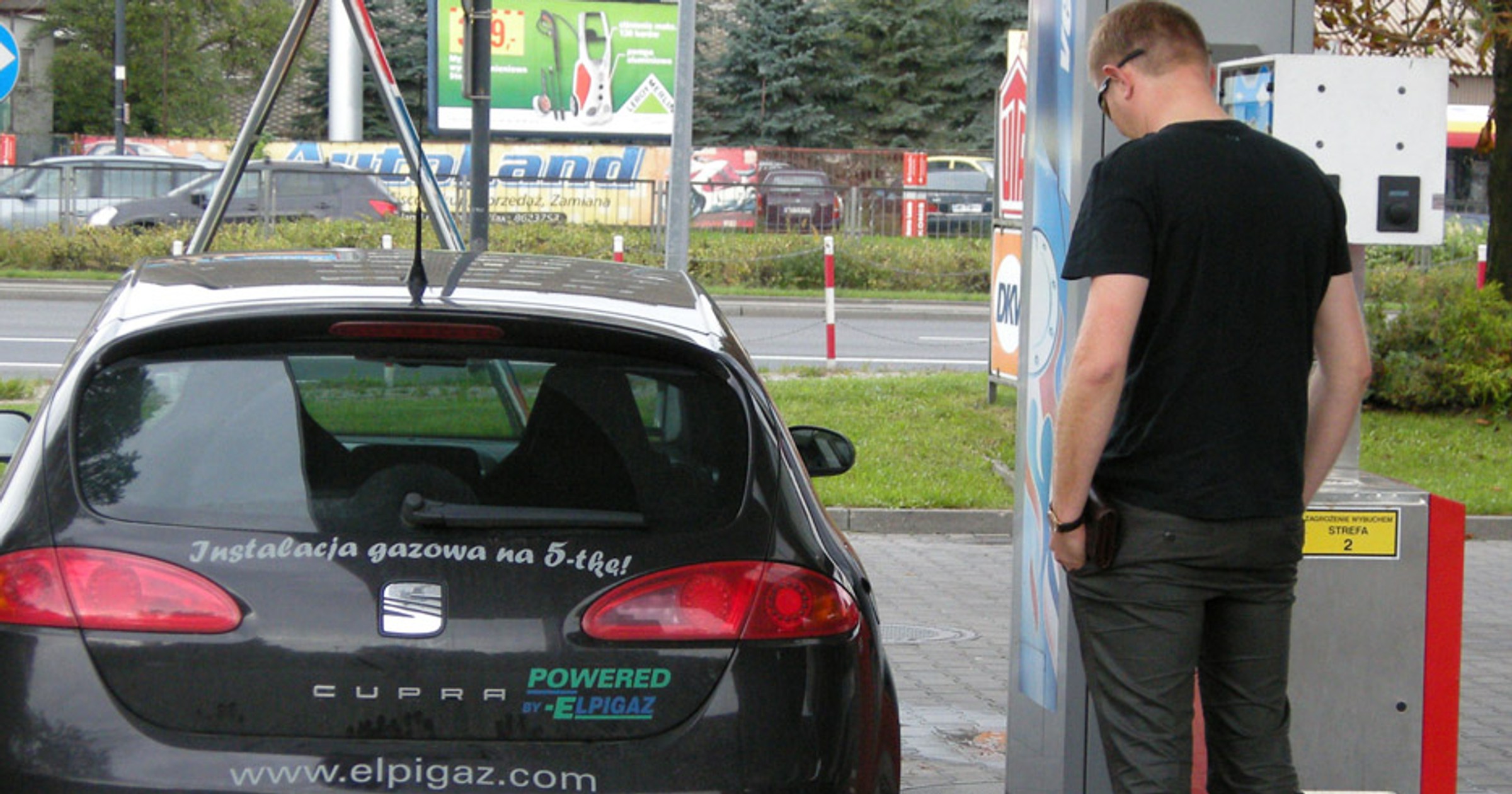 Jak jeździć taniej? Zanim założysz gaz, policz czy warto