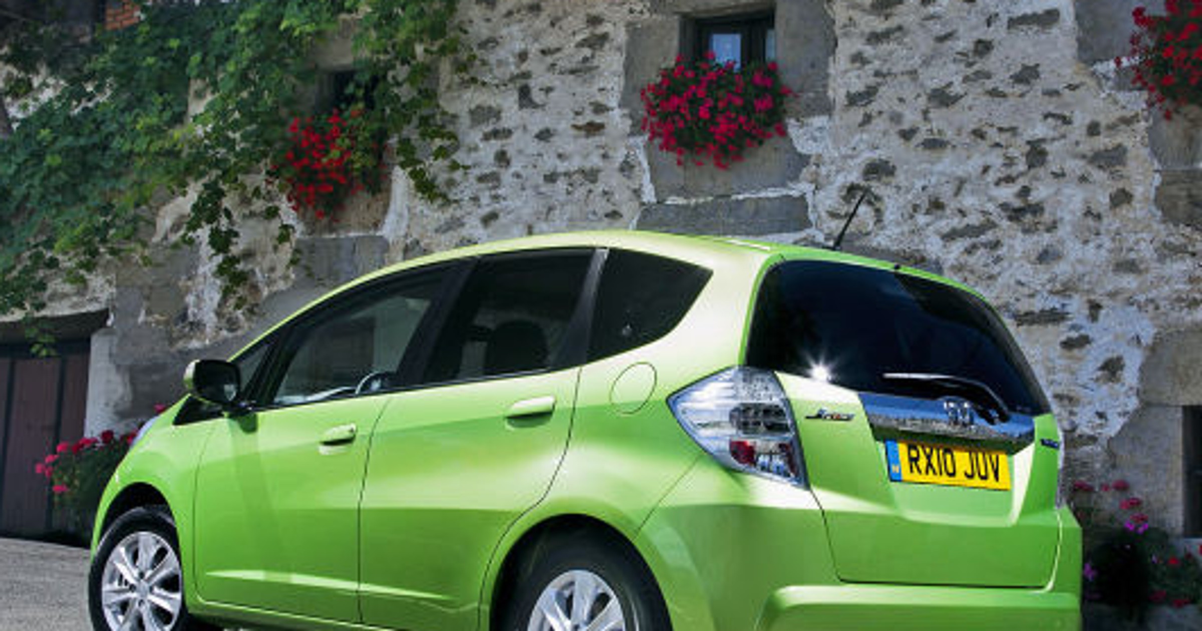 Nowa Honda Jazz Hybrid już w Paryżu