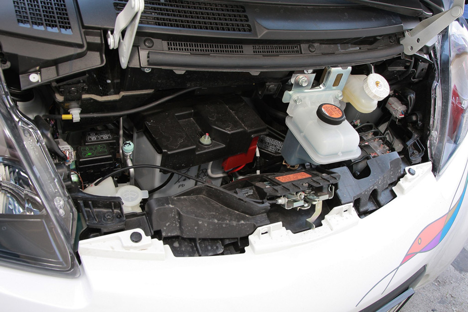 Citroen C-Zero: zero emisij, trochę stresu