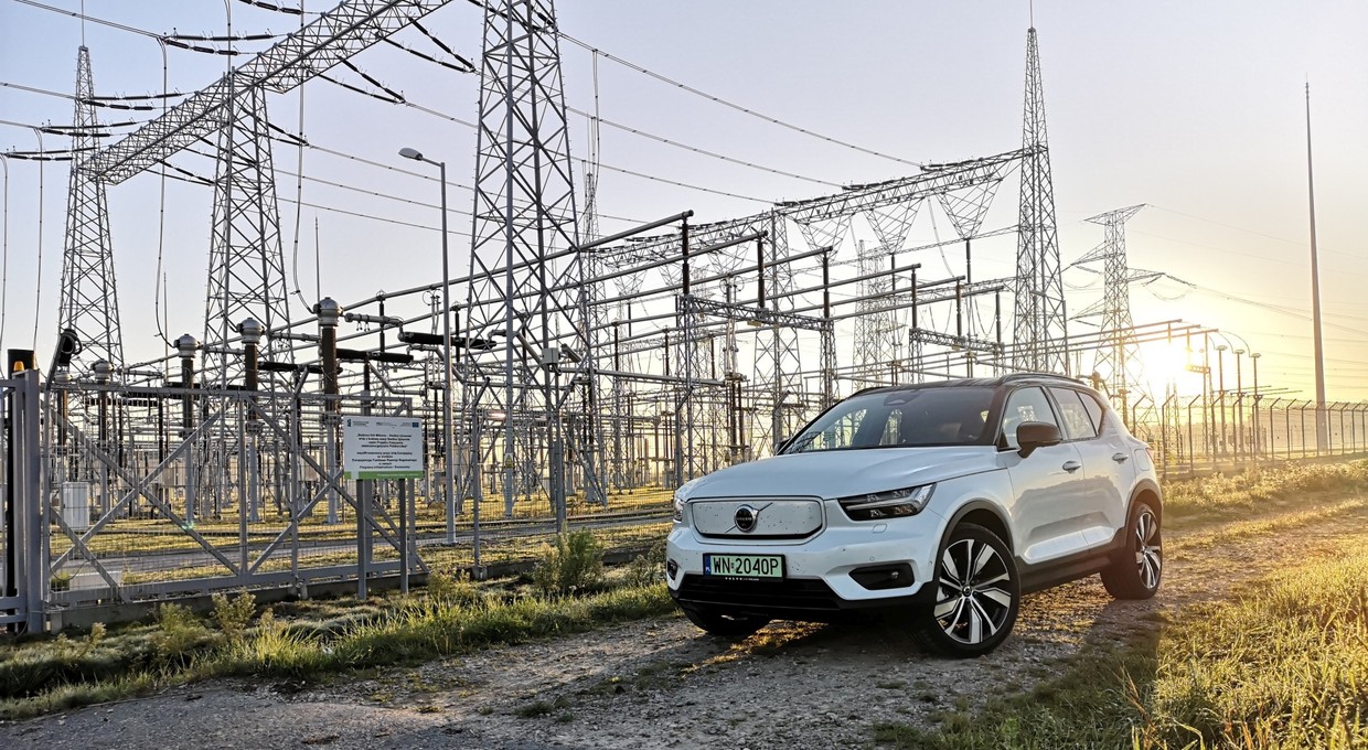 Volvo XC40 Recharge - elektryczny żywioł