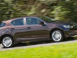 Najlepsze hybrydy do 60 tys. zł. Wśród nich są przynajmniej dwie, których prawie nie da się zajechać