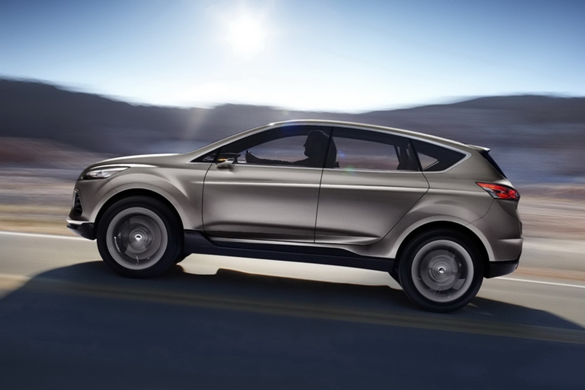 Ford Kuga numer dwa wymiata!